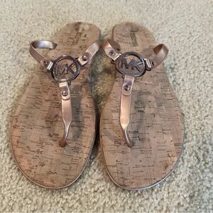 Michael Kors pink shimmer rose gold thong sandals sz 11 women’s